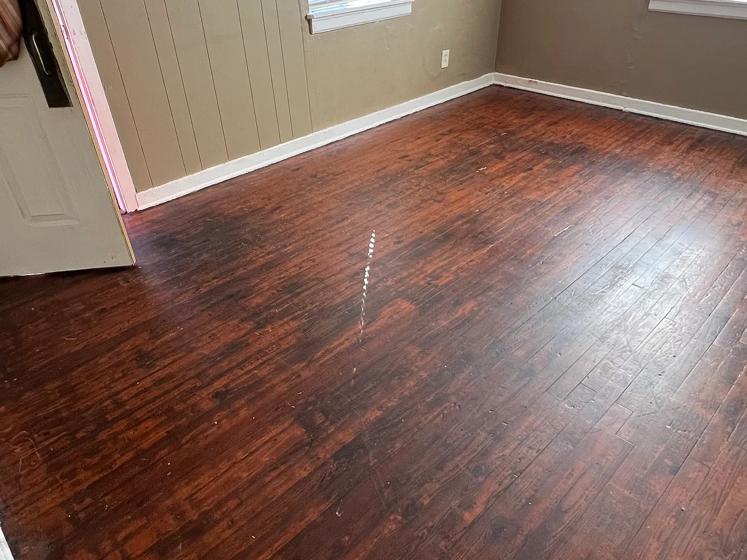 2 bed, 1000 sqft, $1,050 — Photo 3