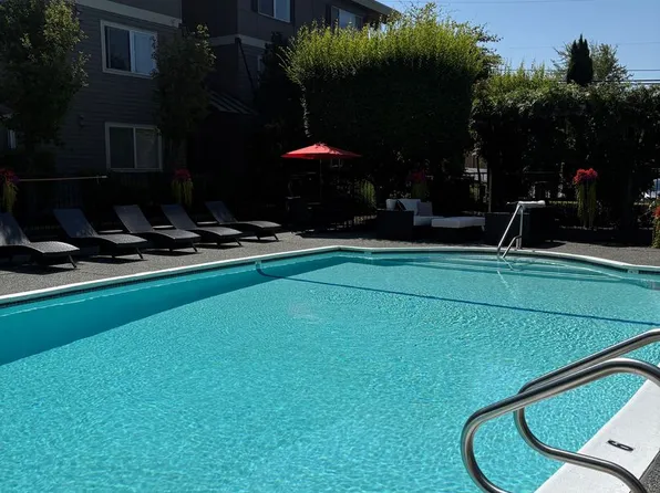 Monterey At Lake View Drive, 10212 NE 68th St #D104, Kirkland, WA 98033