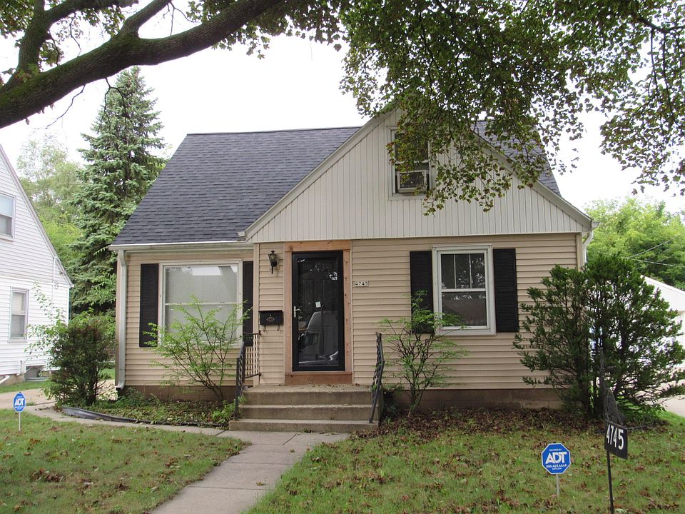 2nd image of 4745 N 53rd St
