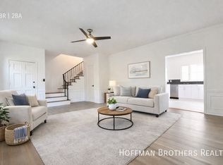 1407 N Laurel Ave, Los Angeles, CA 90046