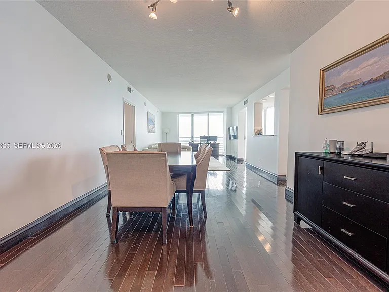 335 Biscayne Blvd #1009 — Photo 20