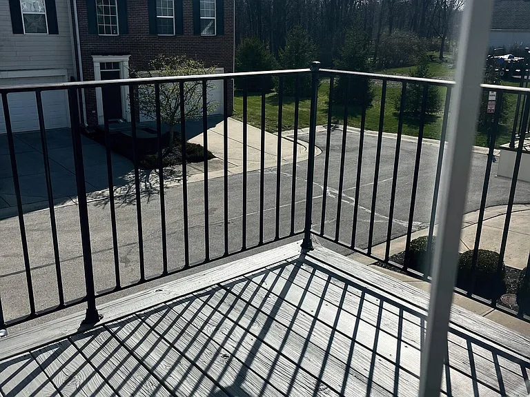 9014 Mercer Dr — Photo 17