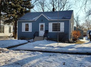 420 2nd St SW, Watertown, SD 57201