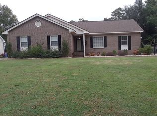 1907 Rand Rd W, Wilson, NC 27893