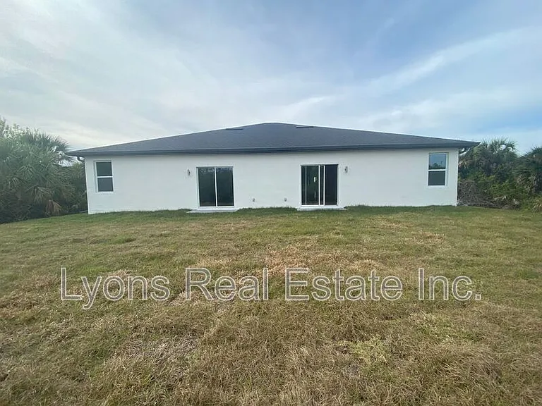 13250 Longville Ave — Photo 16