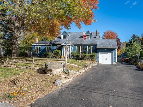 4 Bossi Lane, Schenectady, NY 12303