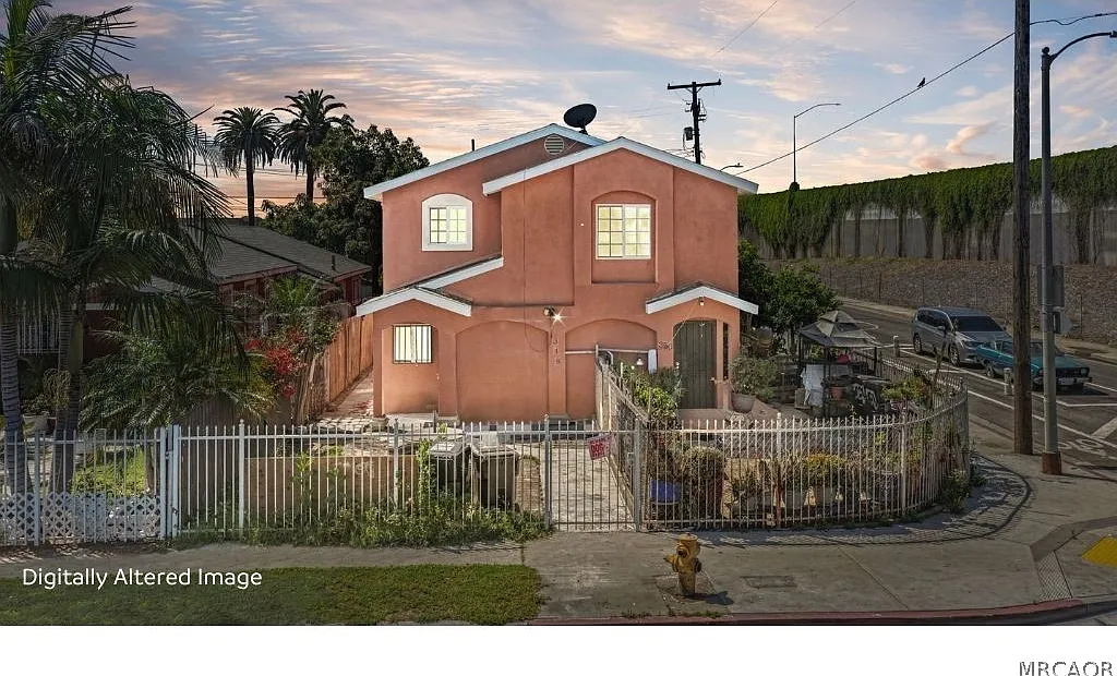 3 bed, 2660 sqft, $3,550 — Photo 1