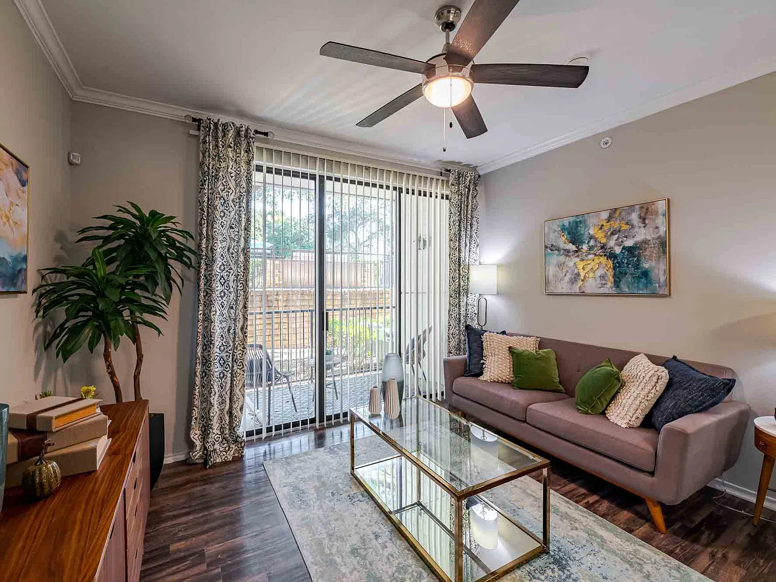 Rockbrook Creek Apartments — Photo 3