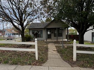 1442 Loeb St, Henderson, KY 42420