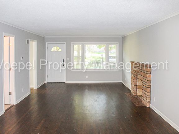 3rd image of 1604 E 77th Ter