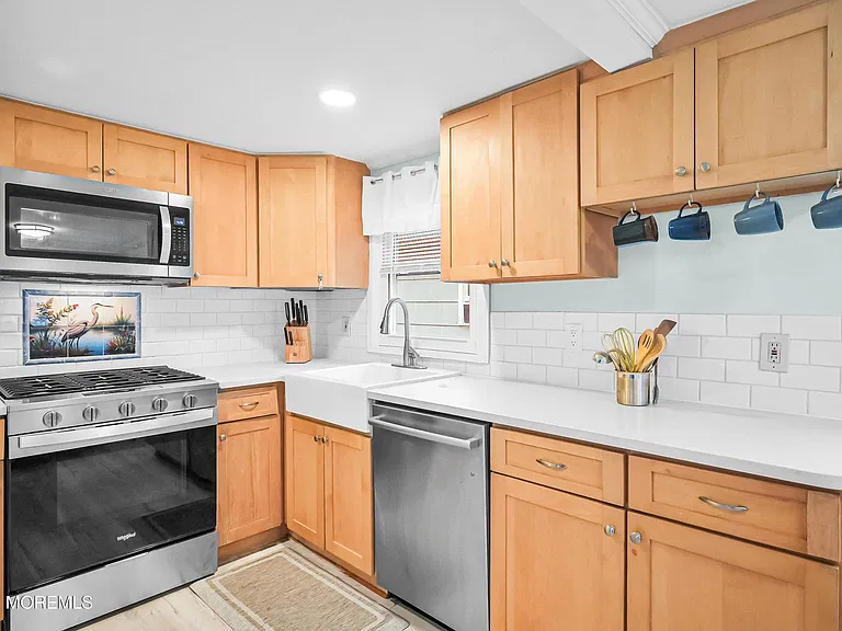 1842 Parkway Way #FRONT — Photo 11
