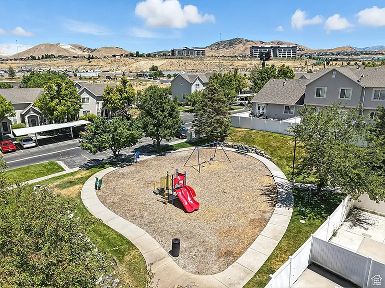 3090 W Davencourt Loop — Photo 21