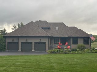 3448 Hidden Valley Rd, Long Grove, IL 60047