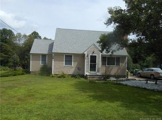 38 S Main St, East Hampton, CT 06424