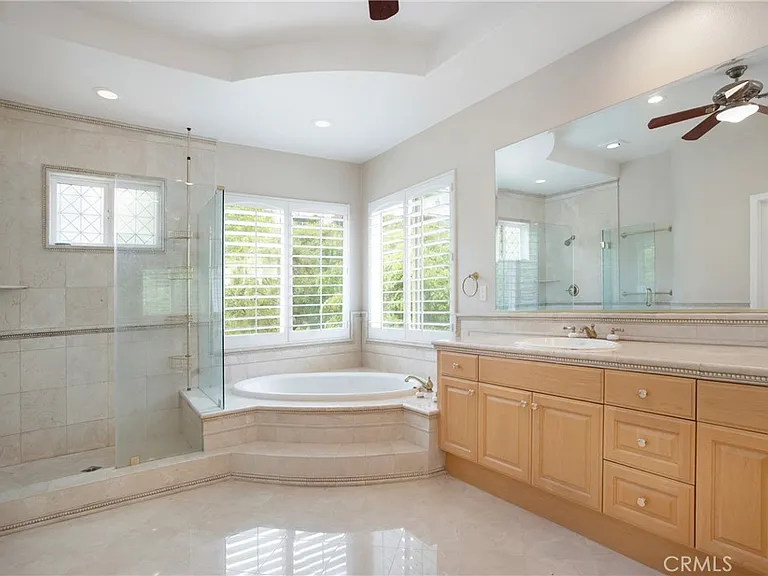 28931 Rockport Dr — Photo 18