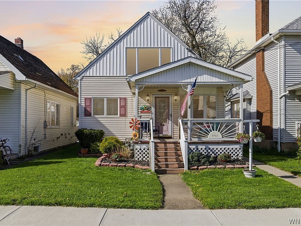 1st image of 2462 La Salle Ave