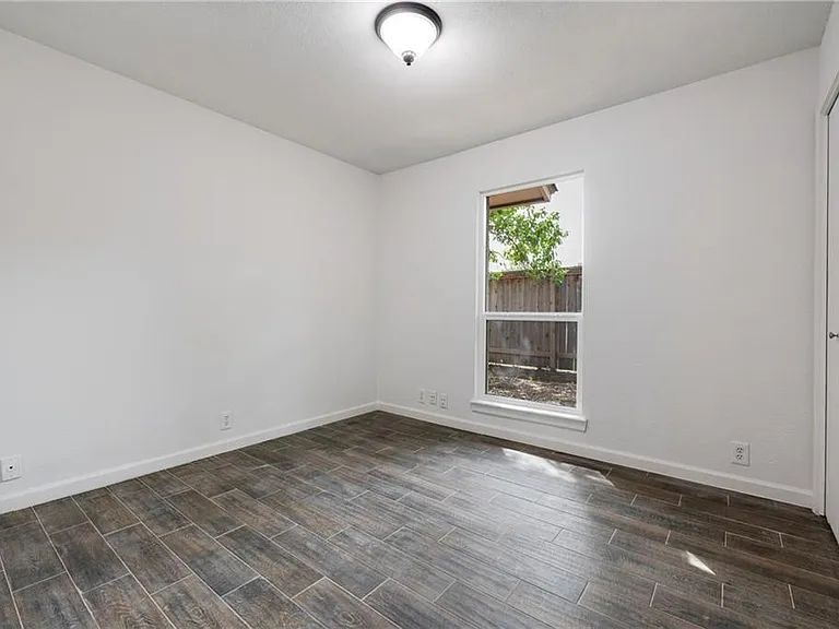 1501 W Mesa Park Dr — Photo 11