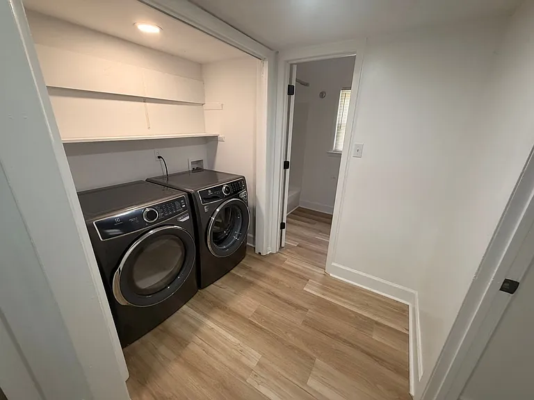 139 N Ingleside Dr — Photo 21