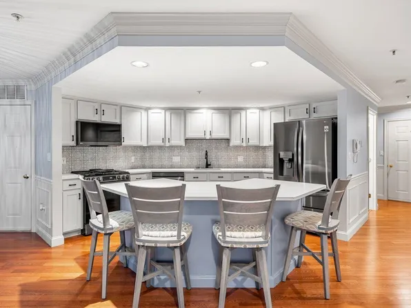 3 Sterling Hill Lane #314, Exeter, NH 03833