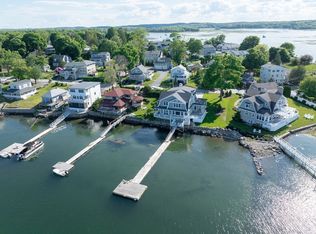 8 Riverside Rd, Gloucester, MA 01930