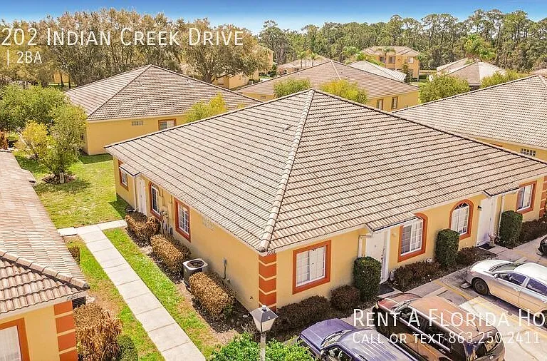 20202 Indian Creek Dr — Photo 1