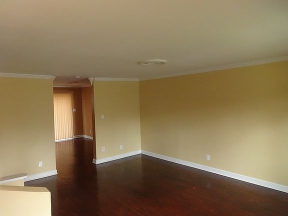 Living & Dining RM