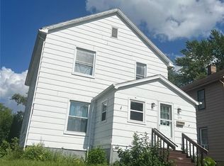 655 Spruce Ave, Sharon, PA