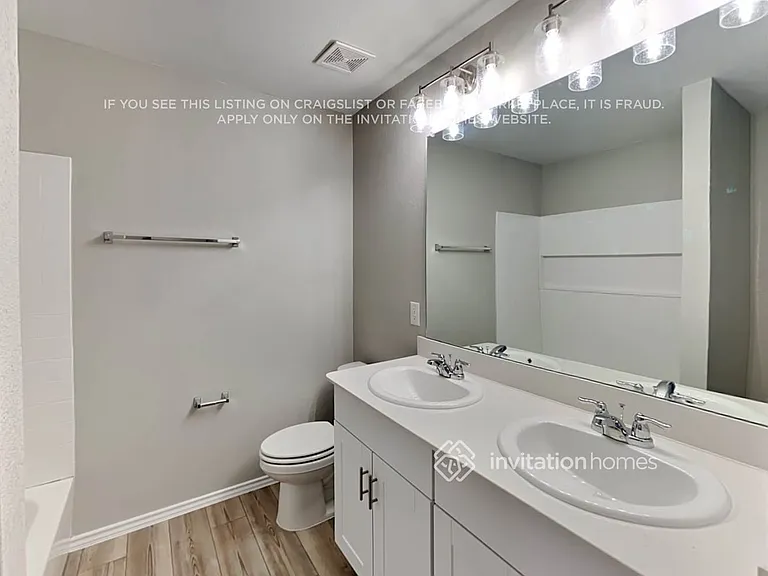 1511 Greyleaf — Photo 19