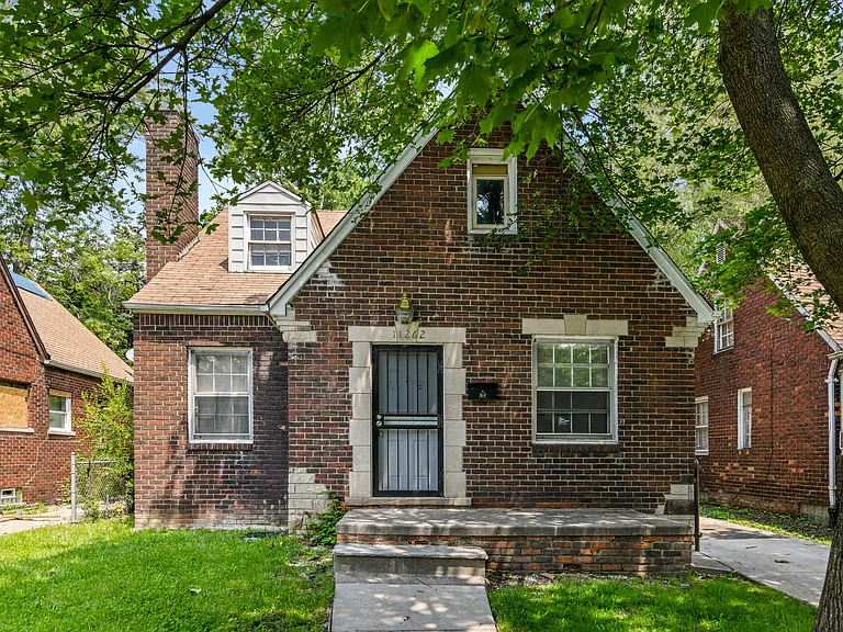 11262 Courville St — Photo 4