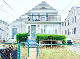 25-27 Lawn Ave, Quincy, MA 02169