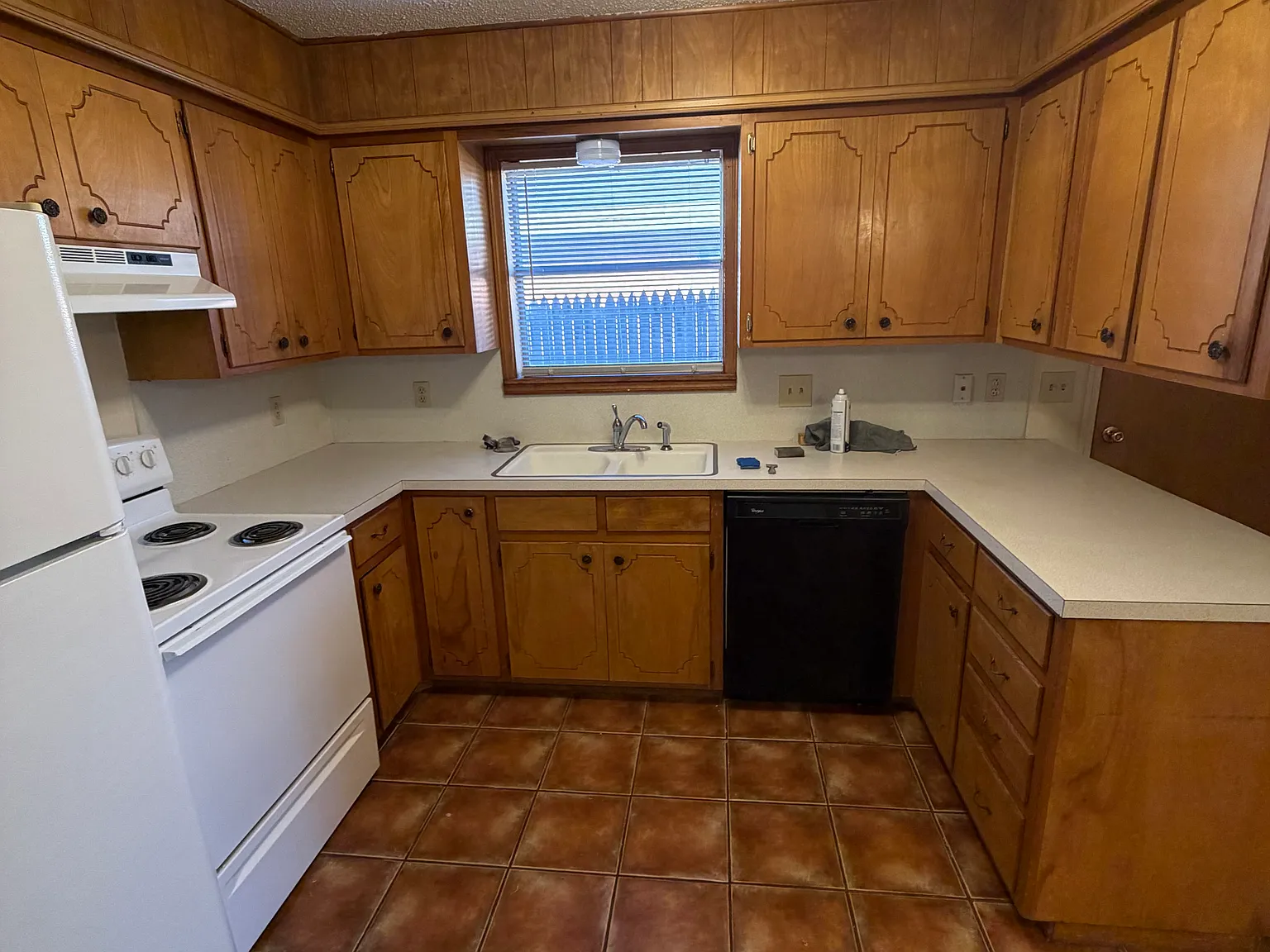 2 bed, 1100 sqft, $850 — Photo 3