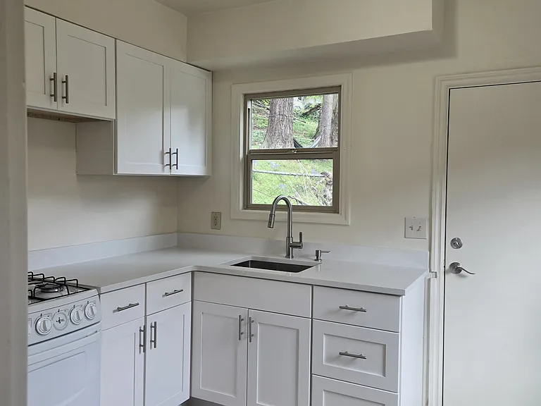 3411 SW US Veterans Hospital Rd #3 — Photo 5