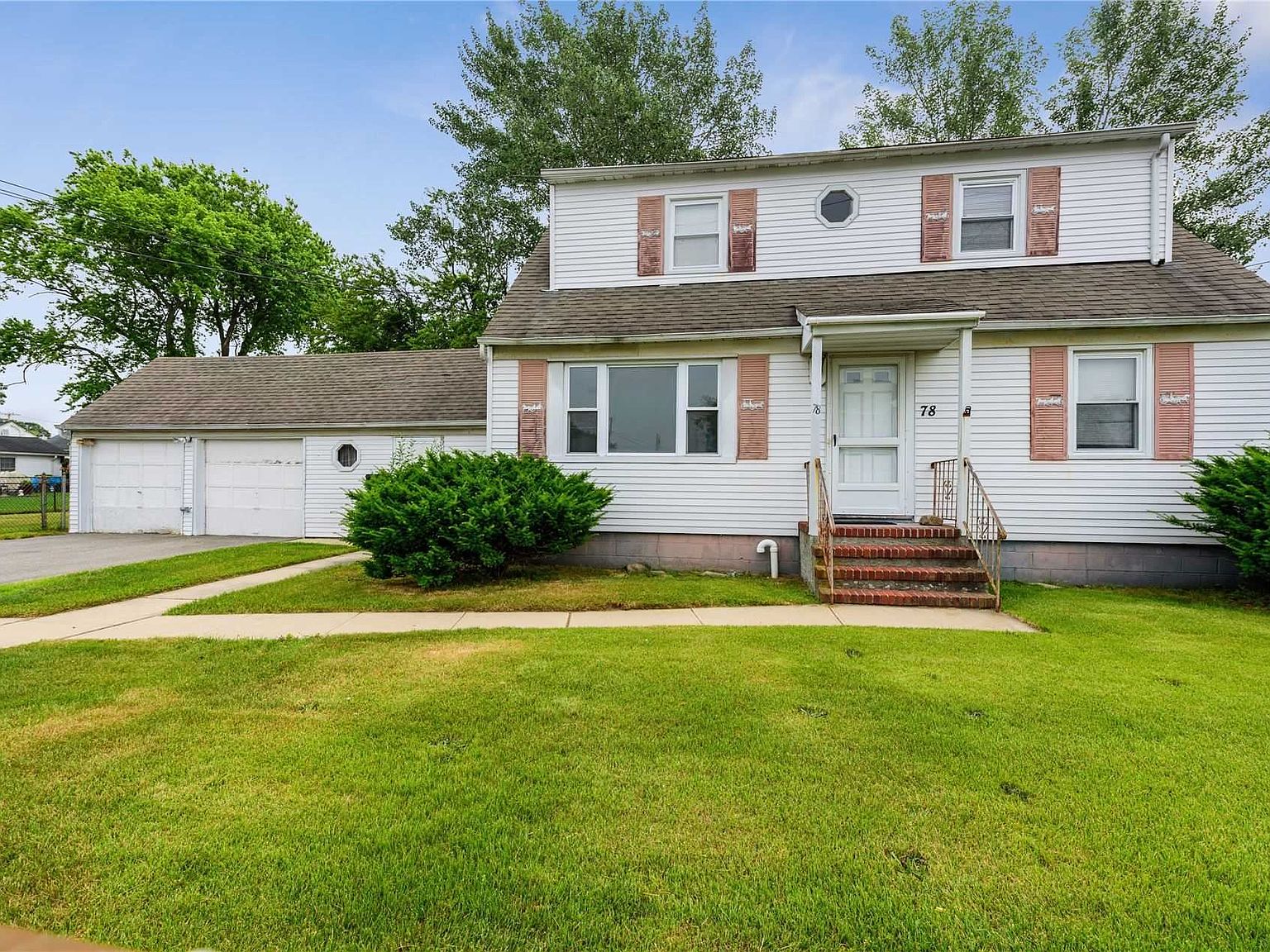 78 Coolidge Ave, Amity Harbor, NY 11701 Zillow