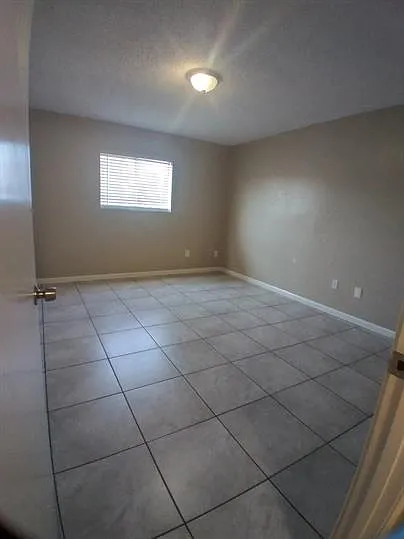 Large 2nd bedroom with 2 closets