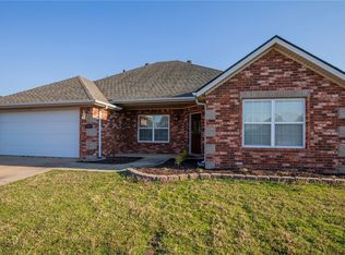 441 Sigel Trl, Centerton, AR 72719