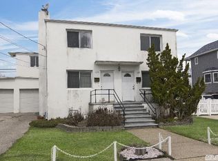 122 Cornelius And 124 St, Freeport, NY