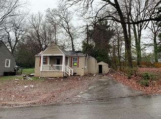 1111 Oak Knoll Ter SE, Atlanta, GA