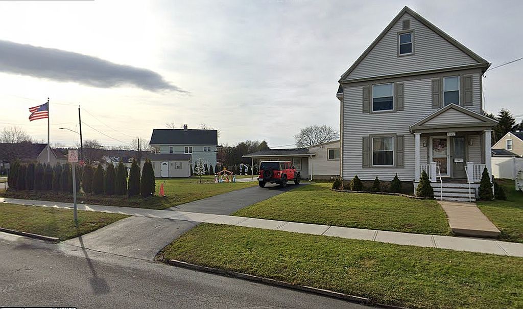 1142 Albany St, Utica, NY 13501 Zillow