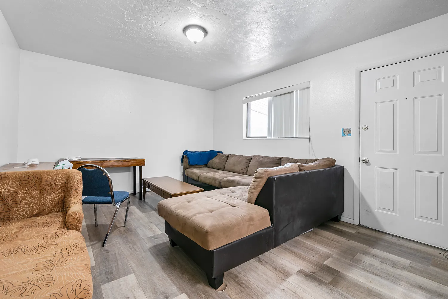 2 bed, 864 sqft, $229 — Photo 3