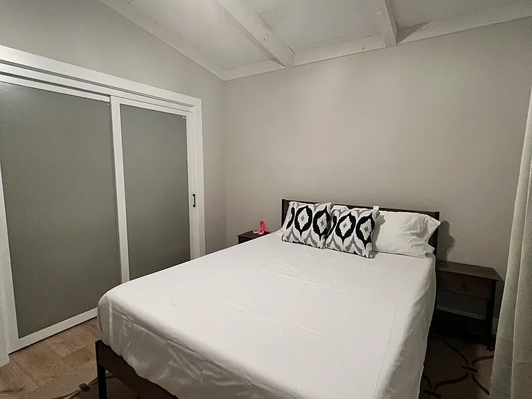 116 Lilienthal Ave — Photo 14