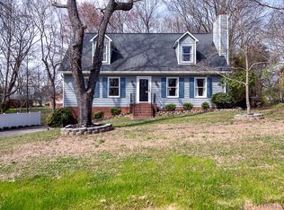 2611 Farmbrook Rd, Winston Salem, NC 27103