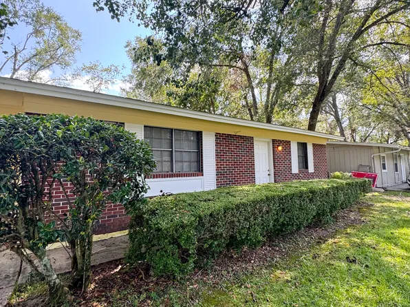 2109 Melanie Dr, Tallahassee, FL 32304