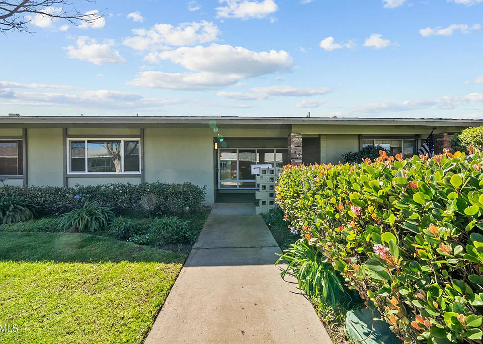 66 W Garden Grn