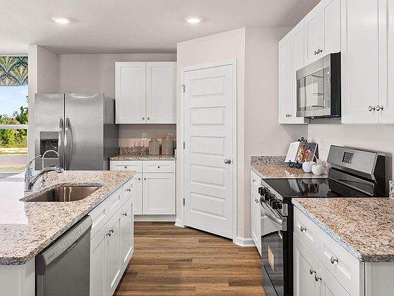 7th image of this home