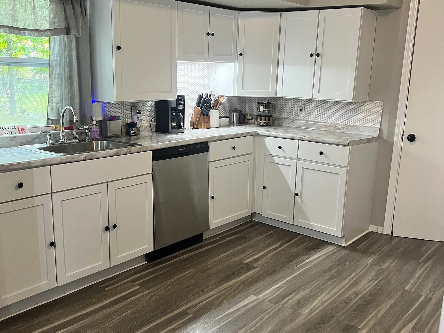 3 bed, 1584 sqft, $2,480 — Photo 4
