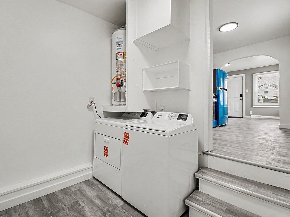 466 W Maxlow Ave, photo 21
