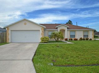 1490 SW Kamchatka Ave, Port Saint Lucie, FL 34953