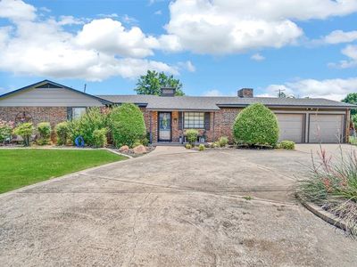 900 11th St, Snyder, OK, 73566