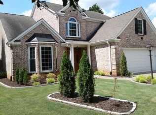 2747 Vinings Oak Dr SE, Atlanta, GA 30339