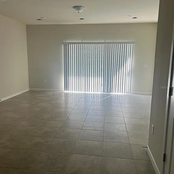 2558 Winsome Way — Photo 5